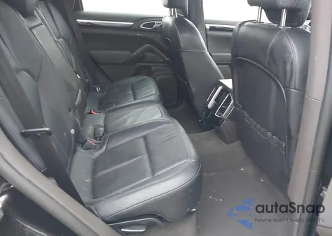 2016 Porsche Cayenne Diesel z USA, uszkodzony, nr VIN WP1AF2A22GKA41497